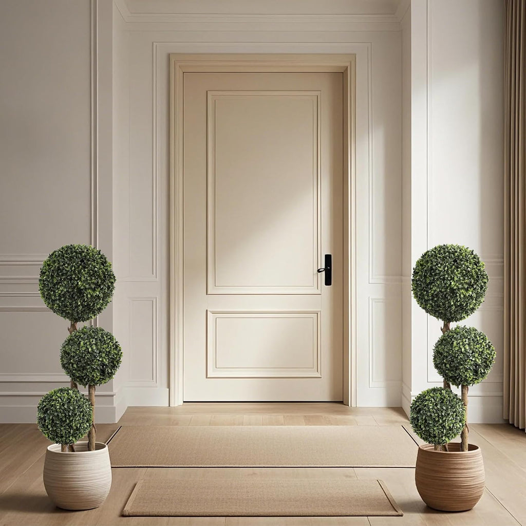 3 foot topiary with pot